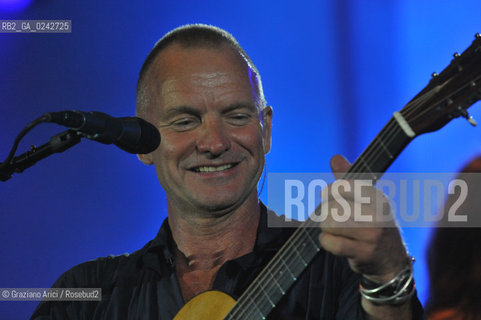 The English musician, singer-songwriter, activist, actor and philanthropist Sting (born Gordon Matthew Thomas Sumner on 2 October 1951), CBE, . Prior to starting his solo career, he was the principal songwriter, lead singer and bassist of the rock band The Police. musica pop rock cantante ©Graziano Arici/Rosebud2