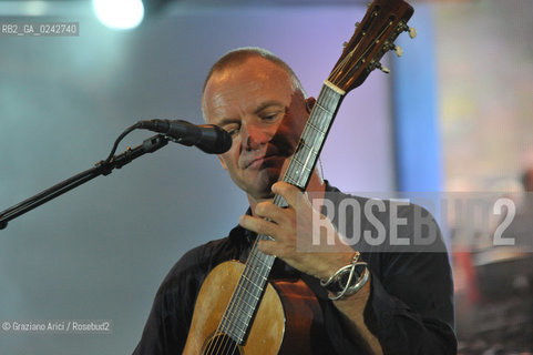 The English musician, singer-songwriter, activist, actor and philanthropist Sting (born Gordon Matthew Thomas Sumner on 2 October 1951), CBE, . Prior to starting his solo career, he was the principal songwriter, lead singer and bassist of the rock band The Police. musica pop rock cantante ©Graziano Arici/Rosebud2