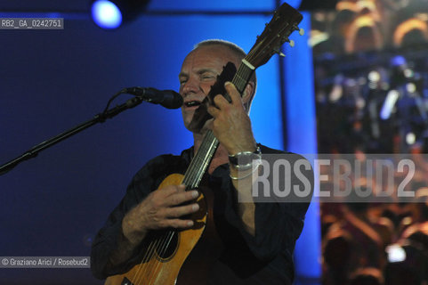 The English musician, singer-songwriter, activist, actor and philanthropist Sting (born Gordon Matthew Thomas Sumner on 2 October 1951), CBE, . Prior to starting his solo career, he was the principal songwriter, lead singer and bassist of the rock band The Police. musica pop rock cantante ©Graziano Arici/Rosebud2