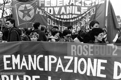 -Venezia,1978. Manifestazione regionale donne PCI. Politica società manifestazione protesta donna lotta diritto femminismo - Venice,1978. Regional demonstration of PCI party women MES ©Graziano Arici/Rosebud2  astga ©Graziano Arici/Rosebud2