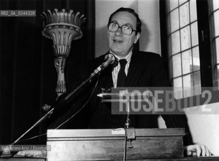 - Venezia,1981.Ritratto del Presidente CONSOB Guido Rossi durante una conferenza. Economia politica finanza ritratto senatore presidente.- Venice,1981.Portrait of the CONSOB president, Guido Rossi  ©  Graziano Arici  astga ©Graziano Arici/Rosebud2