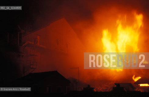 Venezia,29.01.1996.Incendio notturno al Gran Teatro La Fenice.teatro fuoco incendio fiamme distruzione bruciare -Venice, 29.01.1996.Destructive fire at the Gran teatro La Fenice. burn fire blaze ©Graziano Arici/Rosebud2