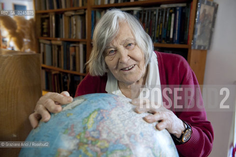 Trieste 21/12/11 - The astrophysicist Margherita Hack at home in Trieste astrofisica scienza ©Graziano Arici/Rosebud2