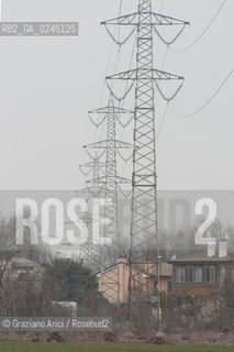 Venezia1/2/12 - Ponteggi e tralicci elettrici dellENEL a Scorzè Terna ©Graziano Arici/Rosebud2