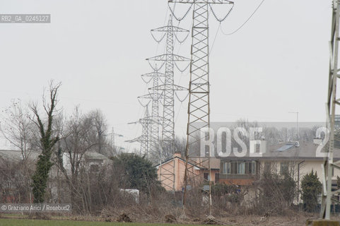 Venezia1/2/12 - Ponteggi e tralicci elettrici dellENEL a Scorzè Terna ©Graziano Arici/Rosebud2