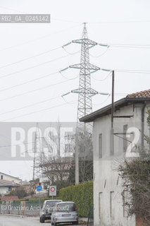 Venezia1/2/12 - Ponteggi e tralicci elettrici dellENEL a Scorzè Terna ©Graziano Arici/Rosebud2