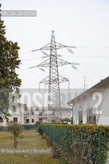 Venezia1/2/12 - Ponteggi e tralicci elettrici dellENEL a Scorzè Terna ©Graziano Arici/Rosebud2