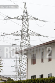 Venezia1/2/12 - Ponteggi e tralicci elettrici dellENEL a Scorzè Terna ©Graziano Arici/Rosebud2