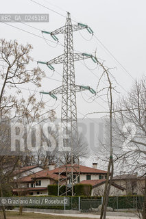 Venezia1/2/12 - Ponteggi e tralicci elettrici dellENEL a Scorzè Terna ©Graziano Arici/Rosebud2