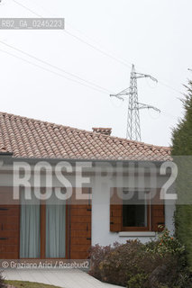 Venezia1/2/12 - Ponteggi e tralicci elettrici dellENEL a Scorzè Terna ©Graziano Arici/Rosebud2