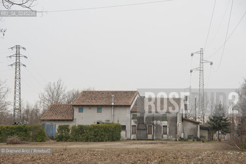 Venezia1/2/12 - Ponteggi e tralicci elettrici dellENEL a Zero Branco Terna ©Graziano Arici/Rosebud2