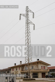 Venezia1/2/12 - Ponteggi e tralicci elettrici dellENEL a Quinto di Treviso Terna ©Graziano Arici/Rosebud2