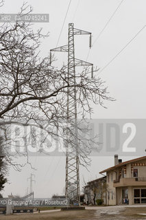 Venezia1/2/12 - Ponteggi e tralicci elettrici dellENEL a Quinto di Treviso Terna ©Graziano Arici/Rosebud2