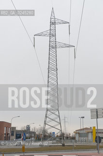 Venezia1/2/12 - Ponteggi e tralicci elettrici dellENEL a Paese Terna ©Graziano Arici/Rosebud2