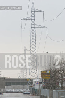 Venezia1/2/12 - Ponteggi e tralicci elettrici dellENEL a Paese Terna ©Graziano Arici/Rosebud2