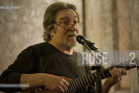 Venice 6/03/12 The Singer Gualtiero Bertelli in Ateneo Veneto musica cantante politica ©Graziano Arici/Rosebud2
