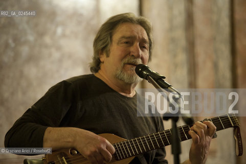 Venice 6/03/12 The Singer Gualtiero Bertelli in Ateneo Veneto musica cantante politica ©Graziano Arici/Rosebud2