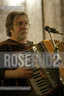 Venice 6/03/12 The Singer Gualtiero Bertelli in Ateneo Veneto musica cantante politica ©Graziano Arici/Rosebud2