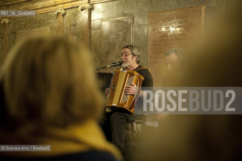 Venice 6/03/12 The Singer Gualtiero Bertelli in Ateneo Veneto musica cantante politica ©Graziano Arici/Rosebud2