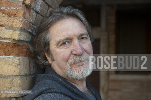 Venice 6/03/12 The Singer Gualtiero Bertelli in Venice musica cantante politica ©Graziano Arici/Rosebud2.