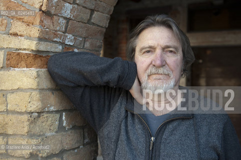 Venice 6/03/12 The Singer Gualtiero Bertelli in Venice musica cantante politica ©Graziano Arici/Rosebud2.