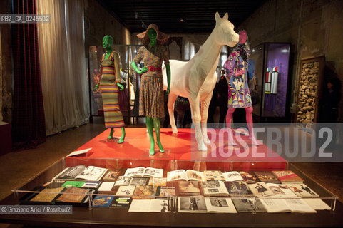 Venice 9/3/12 - Fortuny Palace Museum : Diana Vreeland after Diana Vreeland  Exposition moda ©Graziano Arici/Rosebud2
