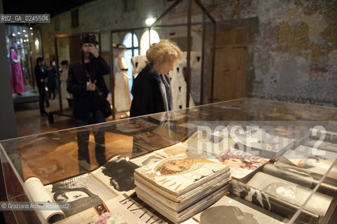 Venice 9/3/12 - Fortuny Palace Museum : Diana Vreeland after Diana Vreeland  Exposition moda ©Graziano Arici/Rosebud2