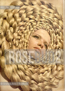 Venice 9/3/12 - Fortuny Palace Museum : Diana Vreeland after Diana Vreeland  Exposition: Harpers Bazaar april 1967 moda - archiviograziano arici