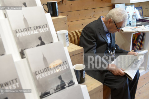 Venice 29/03/12 - The photographer Elliott Erwitt in his exposition at Centro Internazionale della Fotografia dei Tre Oci fotografia fotografo ©Graziano Arici/Rosebud2