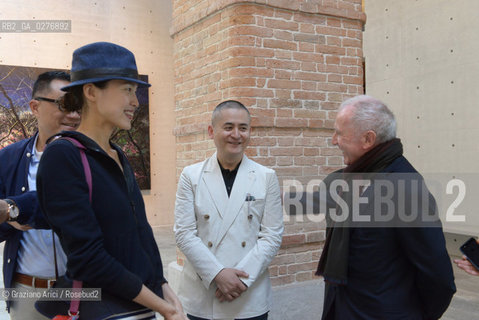 Venice 28 may 2013 - Punta della Dogana Pinault Foundation Zeng Fanzhi with Francois Pinault arte ©Graziano Arici/Rosebud2