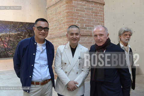 Venice 28 may 2013 - Punta della Dogana Pinault Foundation Zeng Fanzhi with Francois Pinault arte ©Graziano Arici/Rosebud2