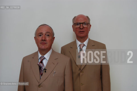 VENEZIA8/06/05 - 51 ESPOSIZIONE INTERNAZIONALE DARTE -  PADIGLIONE DELLA GRAN BRETAGNA: GLI ARTISTI GILBERT AND GEORGE ©Graziano Arici/Rosebud2