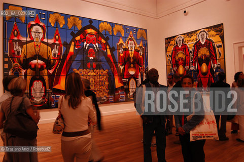 VENEZIA8/06/05 - 51 ESPOSIZIONE INTERNAZIONALE DARTE -  PADIGLIONE DELLA GRAN BRETAGNA: OPERE DEGLI ARTISTI GILBERT AND GEORGE ©Graziano Arici/Rosebud2