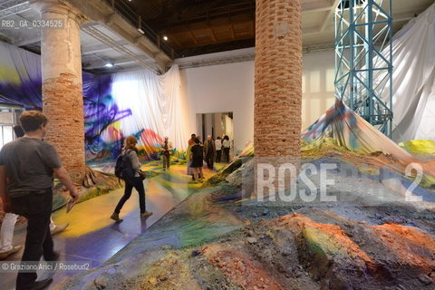 6/05/2015 - 56th International Art Exibition  :  Arsenale   Artist  Katharine Grosse arte artista ©Graziano Arici/Rosebud2