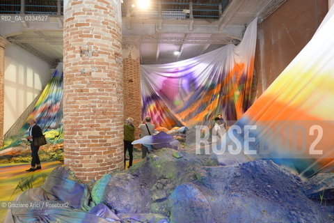 6/05/2015 - 56th International Art Exibition  :  Arsenale   Artist  Katharine Grosse arte artista ©Graziano Arici/Rosebud2