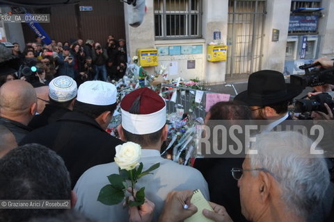 Paris 11-13-15 : The Imam of Paris and Marek Halter in front of Bataclan Theatre were was made the slaughter by the terroris ©Graziano Arici/Rosebud2