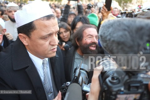 Paris 11-13-15 : The Imam of Paris and Marek Halter in front of Bataclan Theatre were was made the slaughter by the terroris ©Graziano Arici/Rosebud2