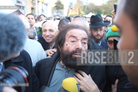 Paris 11-13-15 : The Imam of Paris and Marek Halter in front of Bataclan Theatre were was made the slaughter by the terroris ©Graziano Arici/Rosebud2