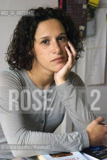 Writer Valeria Parrella, in her studio in Naples, 10-2008 ©Grazia Ippolito/Rosebud2