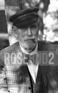 Italian writer Mario Soldati in his house in Tellaro ©Grazia Ippolito/Rosebud2