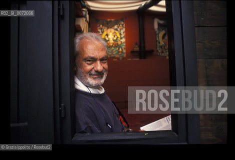 Journalist, writer Tiziano Terzani in her country house in Orsigna ©Grazia Ippolito/Rosebud2