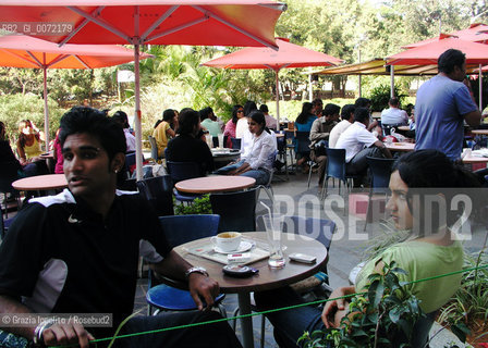 Bangalore, Karnataka, young people at Barista coffee bars chain all over India ©Grazia Ippolito/Rosebud2