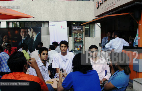 Bangalore, Karnataka, young people at Barista coffee bars chain all over India ©Grazia Ippolito/Rosebud2