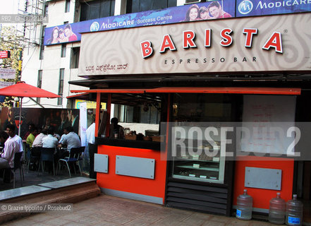 Bangalore, Karnataka, young people at Barista coffee bars chain all over India ©Grazia Ippolito/Rosebud2