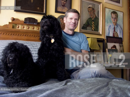 Writer P. Cameron in his house in New York with his dogs, 9/2007 ©Grazia Ippolito/Rosebud2