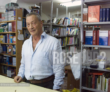 Publisher Tullio Pironti in his bookstore in Naples, 10-2008 ©Grazia Ippolito/Rosebud2