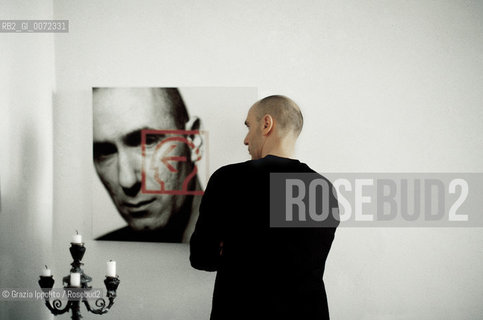 Alberto Castelvecchi, italian publisher, in his house in Rome ©Grazia Ippolito/Rosebud2