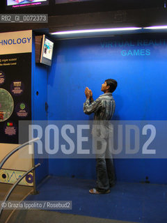 Industrial and Technological Museum in Bangalore, Karnataka, India, a boy is playing with a simulator ©Grazia Ippolito/Rosebud2