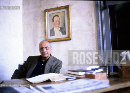 Italian writer and literary critic, Enzo Siciliano at Gabinetto Vieussieux, Florence ©Grazia Ippolito/Rosebud2