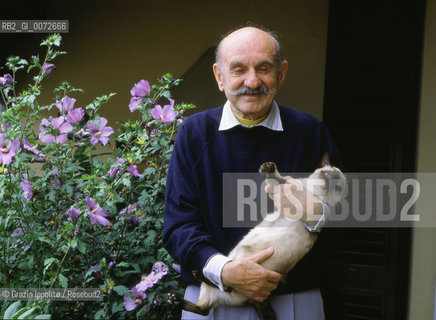 Italian writer Giorgio Saviane in his house in Florence ©Grazia Ippolito/Rosebud2